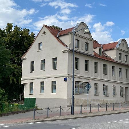 Am Fluss Saale Hotel Weissenfels Exterior photo